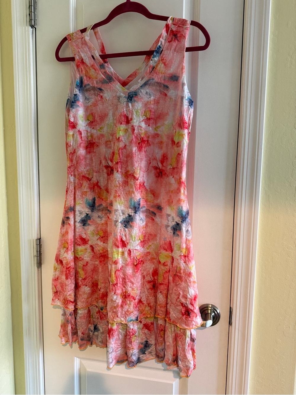 Carine Watercolor Floral Sleeveless Hi-Low Dress Size M
